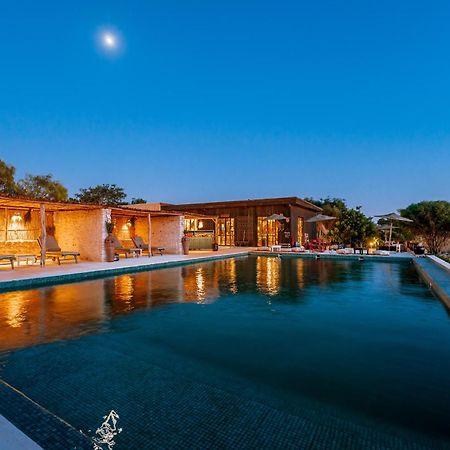 Ali Baba Infinity Hotel Szavíra Kültér fotó