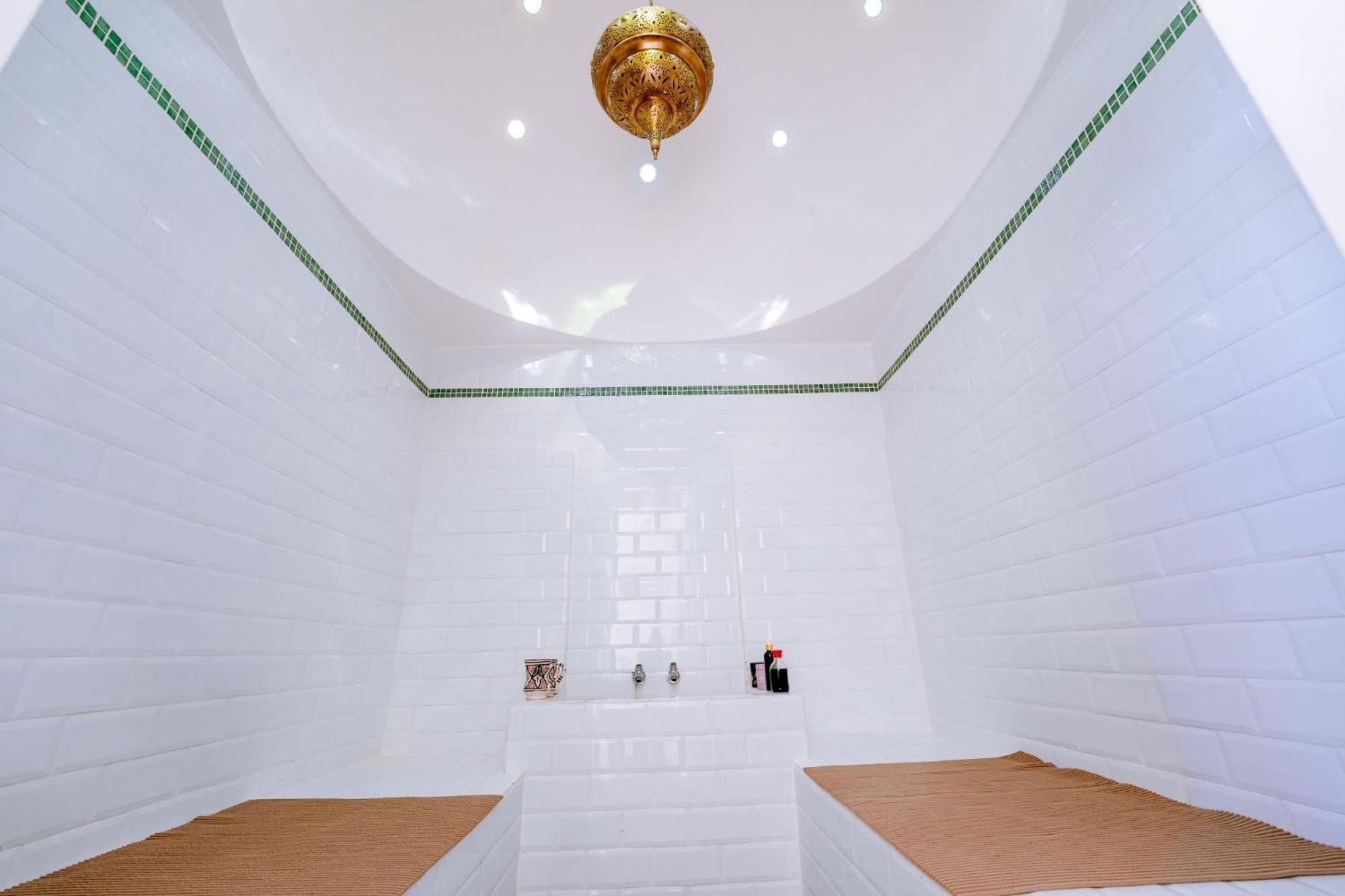 Ali Baba Infinity Hotel Szavíra Kültér fotó